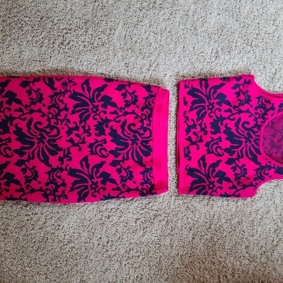 Jealous Tomato bodycon skirt/crop set. Sz small. Hot pink and navy - Picture 1 of 6
